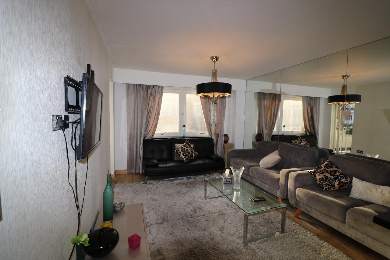 Knightsbridge Apartment